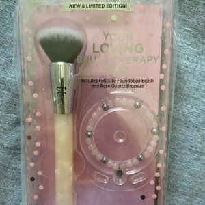 rare Limited Ed It cosmetic foundation brush and rose quartz bracelet